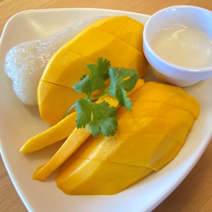 Sticky Rice With Mango.